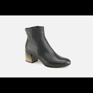Alberto Fermani Rome smoke ankle boots